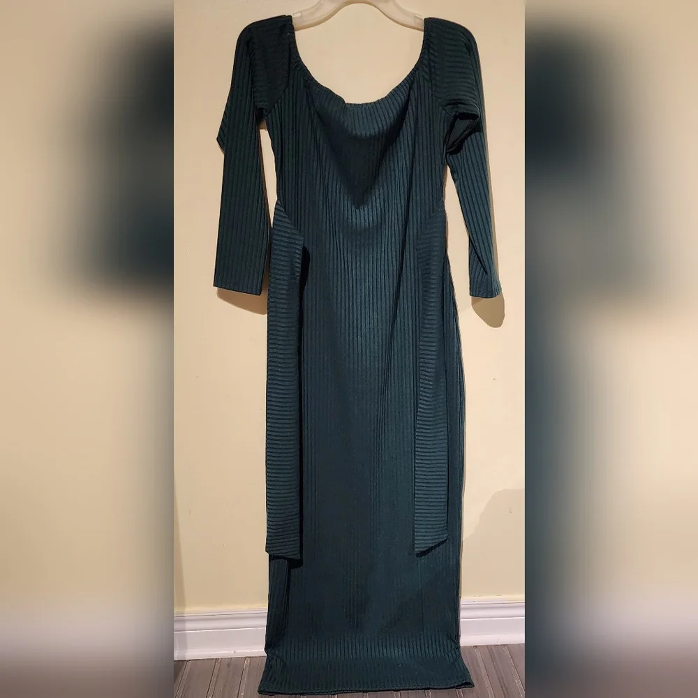 💙 NWOT Off Shoulder Wrap Dress - Picture 3 of 5
